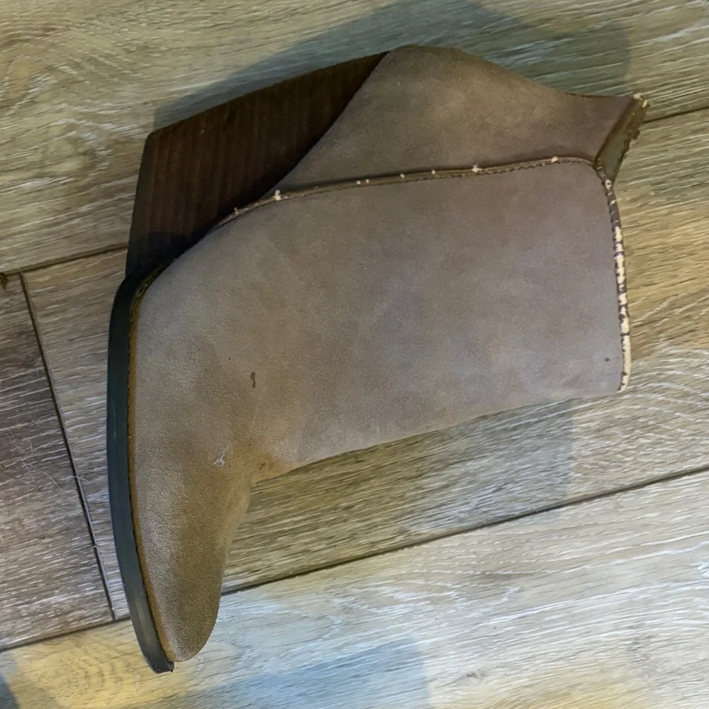 Very Volatile Taupe Ankle Booties Coastal Cowgirl Western Boho